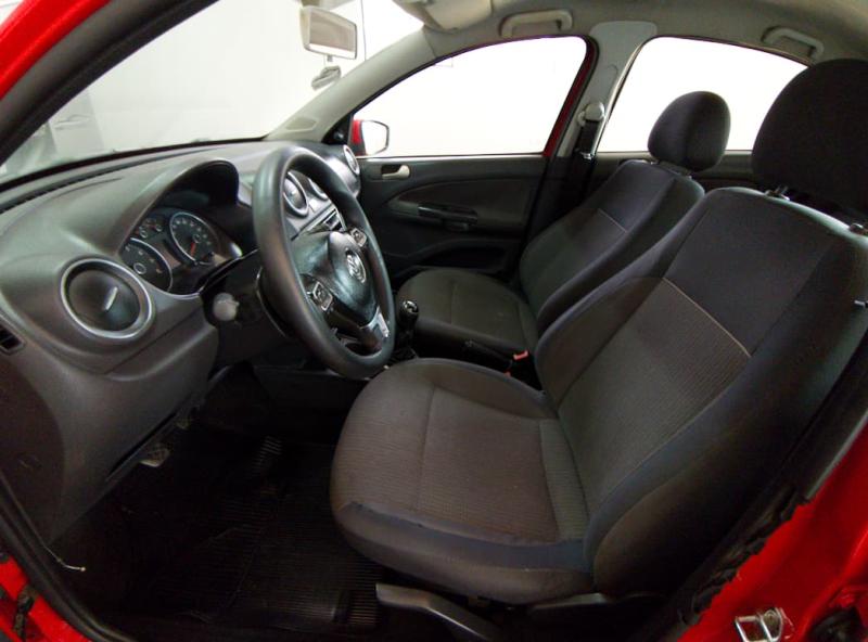 Volkswagen Voyage